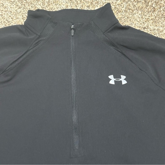 Under Armour Running Black Half-Zip Pullover - Picture 4 of 13